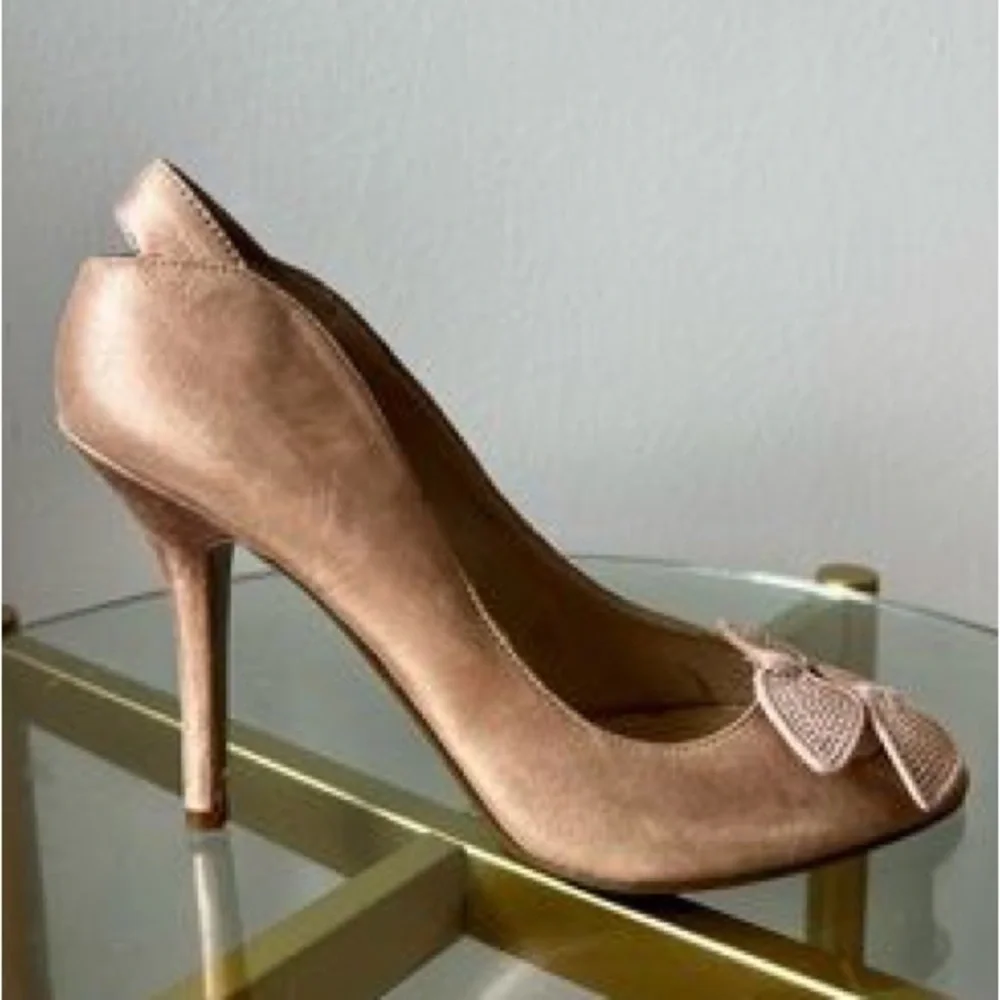 Nine West these nine